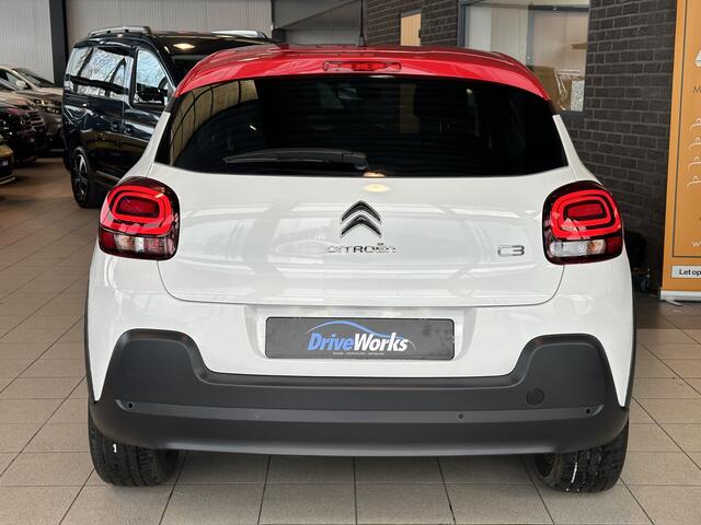 Citroen C3 1.2 PureTech Shine | Carplay | PDC | Lane Assist | Cruise Control Interesse, Proefrit? Bel of app met: 06-24 28 28 42