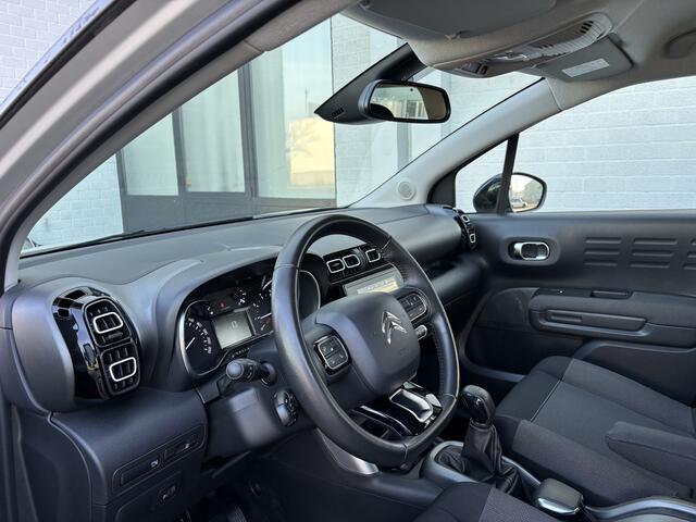 Citroen C3 Aircross 1.2i PureTech S&S Shine 110 PK. Mooie en als nieuw rijdende auto !!! Eerste eigenaar !!