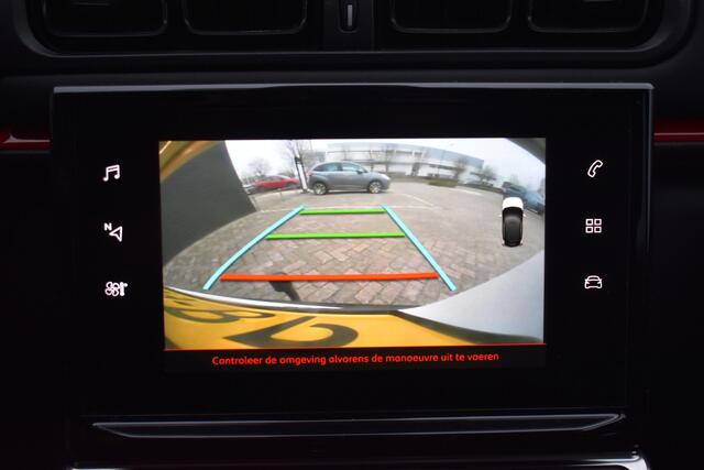 Citroen C3 PureTech 110 Shine | Airco | Navigatie | LM Velgen | Camera achter | Trekhaak |