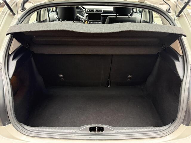 Citroen C3 1.2 PureTech Feel 105g / Airco/ Navigatie/ Cruise/ Apple carplay/ PDC/ Dak dragers/ Winter-set