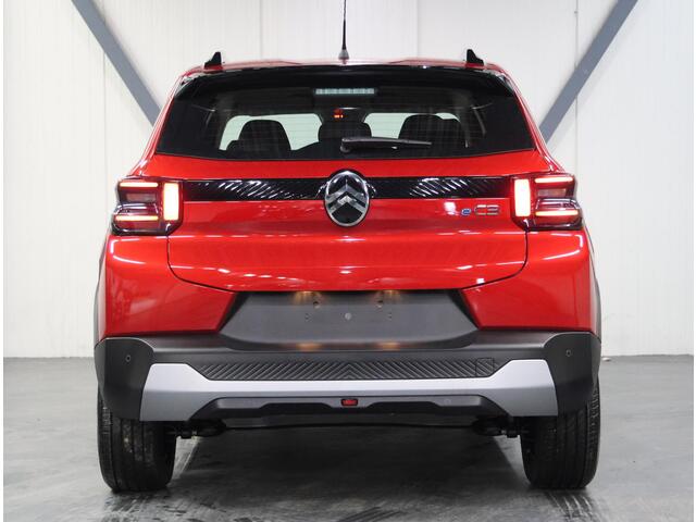 Citroen C3 Ë-C3 Business 113pk Comfort Range 44 kWh | AppleCarPlay/AndroidAuto | Navigatie | CruiseControl | Airco | Armsteun | Parkeersensoren | DAB | LED |