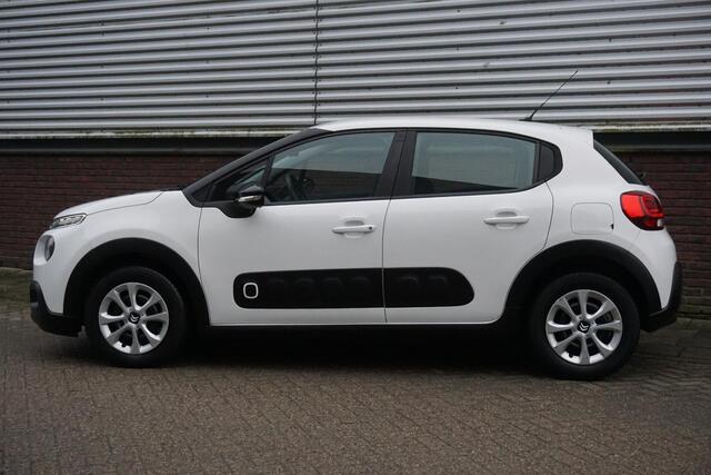 Citroen C3 1.2 PureTech Feel/Navigatie/Parkeersensoren/ Cruisecontrol.
