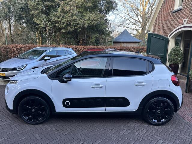 Citroen C3 1.2 Shine Navi, Camera, Carplay, 17" LMV, Trekhaak afn.