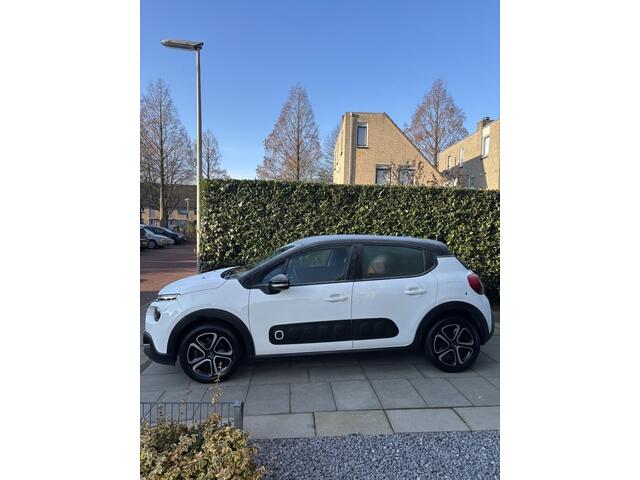 Citroen C3 1.2 SHINE WIT 158DKM