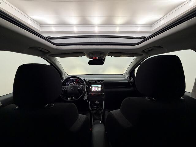 Citroen C3 Aircross 1.2 PureTech S&S Shine Panoramadak, Navi, Parkeersensoren, Cruise control, Lichtmetalen velgen, Radio