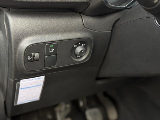 Citroen C3 1.2 PureTech Shine | Camera | Navigatie | Apple Carplay/Android Auto | Cruise | LM Velgen | RIJKLAARPRIJS INCL 12 MAANDEN GARANTIE EN BEURT