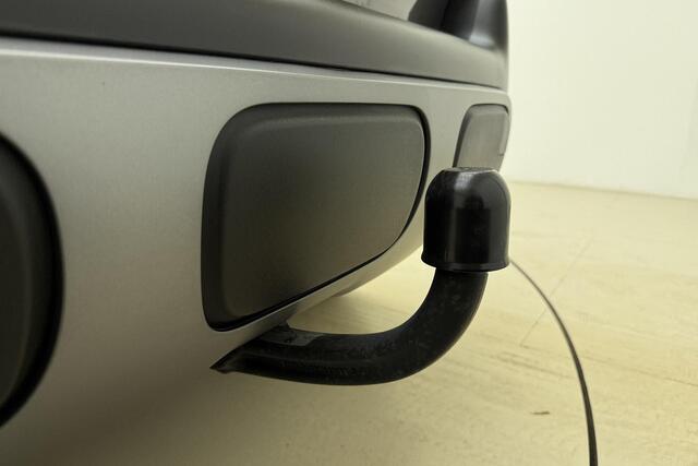 Citroen C3 Aircross 1.2 PureTech Shine | Apple Carplay/Android auto | Cruise control | Navigatie | Climate control | Trekhaak |