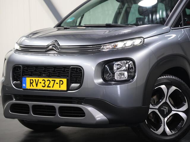 Citroen C3 Aircross 1.2 110PK S&S Shine | AppleCarplay/AndroidAuto | Head-Up Display | Armsteun | Navigatie | Climate Control | Cruise Control | Bluetooth | Lederen Stuurwiel | Isofix | Privacy Glass | Parkeersensoren |