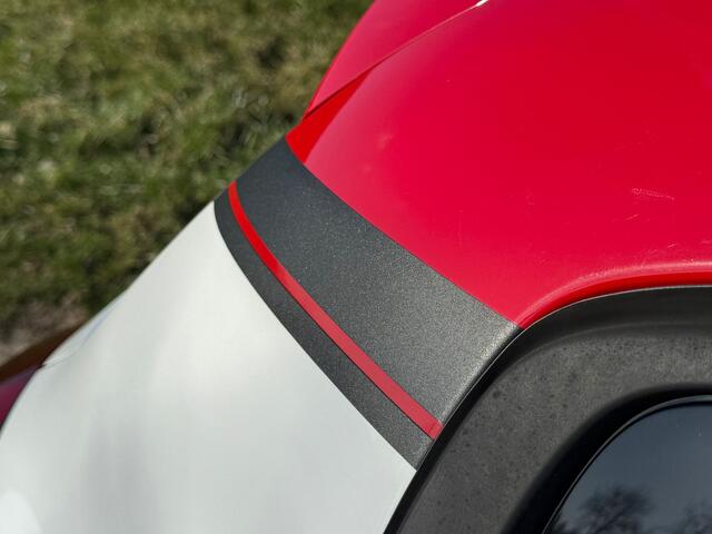 Citroen C3 1.2 PureTech S&S Shine Orig. NL Auto | NAP | Navi | Carplay | DAB+ | PDC A & Camera