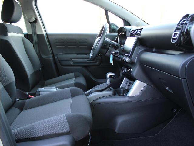 Citroen C3 Aircross 1.2 PureTech S&S Shine Automaat | Navi / Climate / Cruise