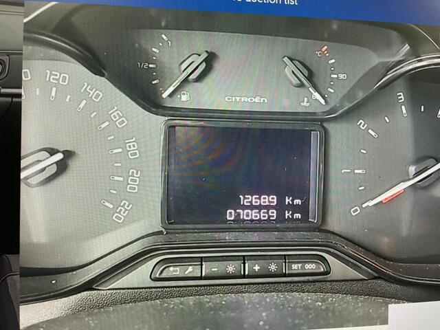 Citroen C3 1.2 PT C-Series NAVI / CLIMA / CRUISE / PDC / RIJKLAAR