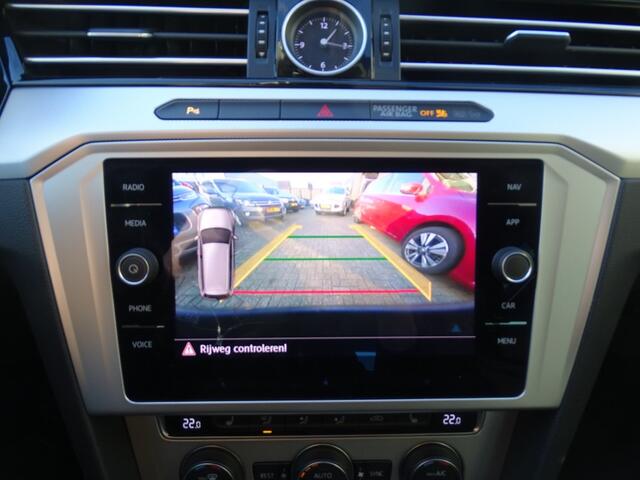 Citroen C3 1.2 PT SenS SHINE 110 Pk-Navi-Blth-Cruise-Pdc-Usb