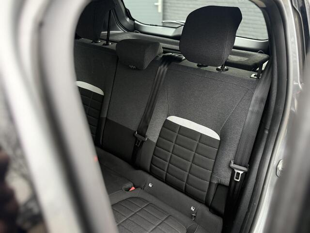 Citroen C3 1.2 Turbo 100pk Plus l Carplay l PDC l Cruise Control