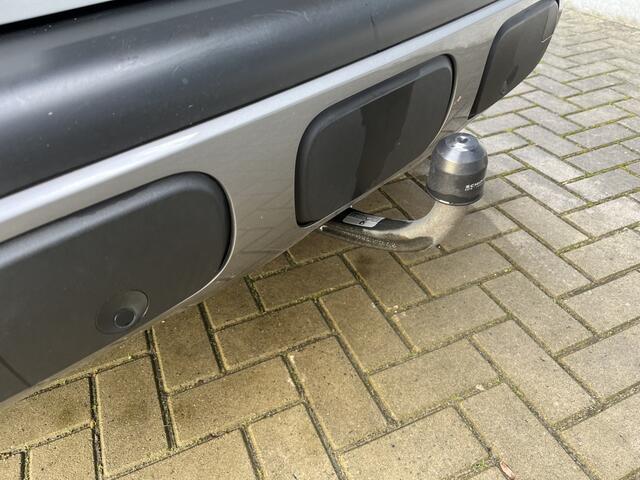 Citroen C3 Aircross 1.2 PT S&S FAMILIALE *stoelverwarming/trekhaak*