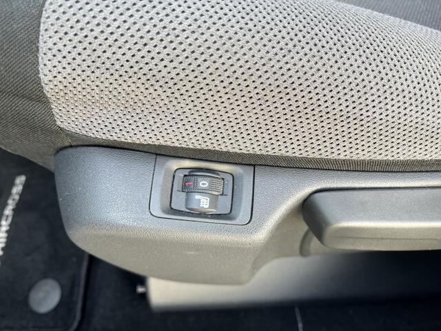 Citroen C3 Aircross 1.2 PT S&S FAMILIALE *stoelverwarming/trekhaak*