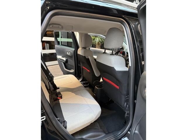 Citroen C3 Aircross 1.2 PureTech Shine 9794 KM !!! Luxe uitvoering !!!