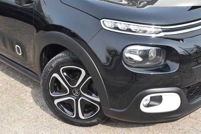 Citroen C3 PureTech 83 S&S Feel Edition | Navigatie | Airconditioning ECC | Carplay & Android Auto | DAB+ | Isofix Bevestigingspunten | Parkeersensoren | Centrale Portiervergrendeling met afstandsbediening | Zeer Compleet!