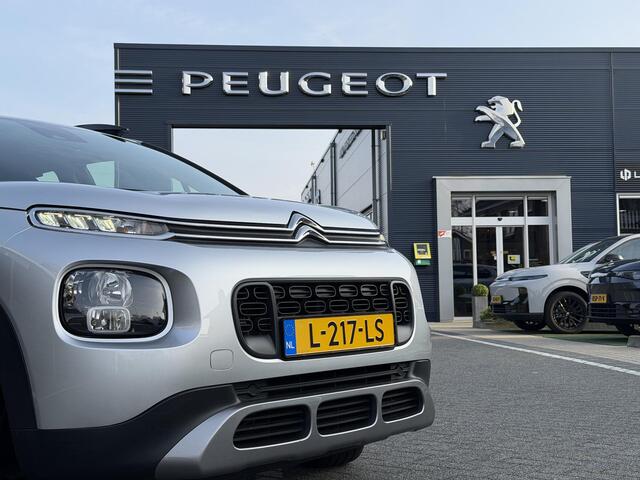 Citroen C3 Aircross Shine 1.2 PureTech 110PK EAT6 Automaat Achteruitrijcamera, Trekhaak, Stoelverwarming, Apple CarPlay, Android Auto