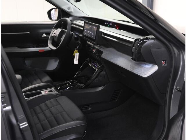 Citroen C3 Aircross 1.2 Hybrid 145pk Max | Camera | Navigatie | CruiseControl | AppleCarPlay/AndroidAuto | ClimateControl | Comfortstoelen | Rondom Parkeersensoren |