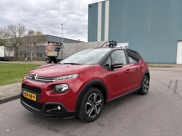 Citroen C3 1.2i PureTech Business 85 PK. Nieuwe auto met slechts 33.000 KM !!!