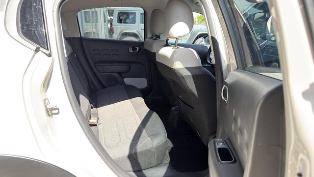 Citroen C3 1.2 PureTech Shine automaat
