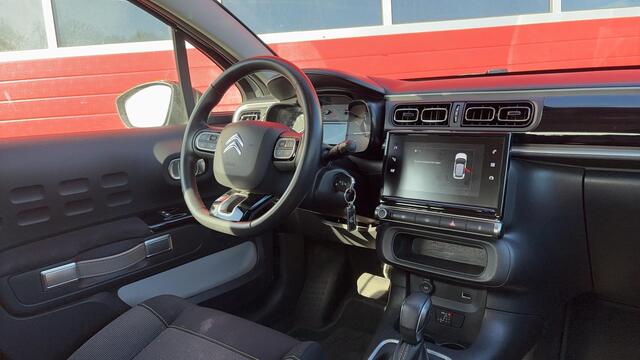Citroen C3 1.2 PureTech Shine AUTOMAAT / DRIEM VV / CAMERA / TREKHAAK / CARPLAY / NAVI / CLIMA / PDC / BLUETOOTH / CRUISE