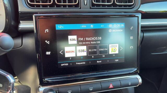 Citroen C3 1.2 PureTech Shine AUTOMAAT / DRIEM VV / CAMERA / TREKHAAK / CARPLAY / NAVI / CLIMA / PDC / BLUETOOTH / CRUISE