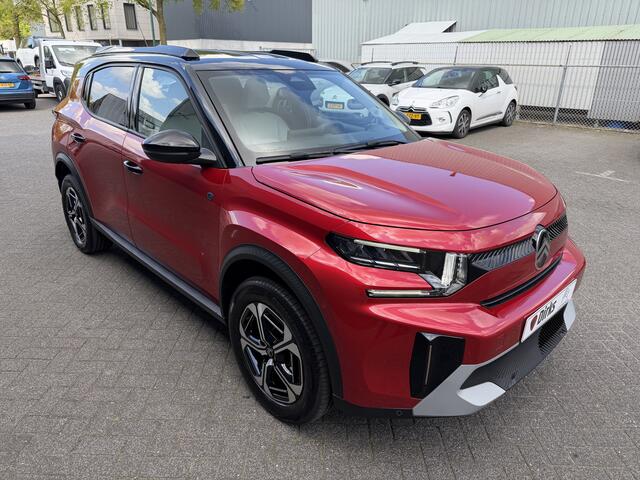Citroen C3 Ë-C3 Aircross Max 113pk Comfort Range 44 kWh (Camera - LED - Automatische Airco - Navigatie - Parkeersensoren V+A - Apple Carplay - Draadloos laden)