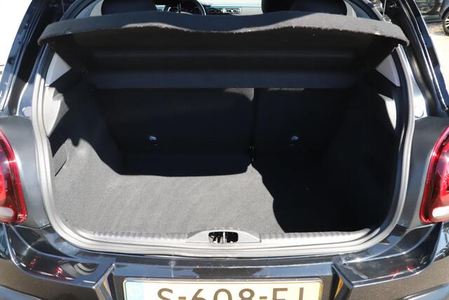 Citroen C3 1.2 PureTech C-Series Navigatie Carplay Android Climate Cruise Control All-season banden!