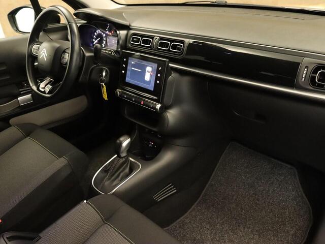 Citroen C3 1.2 PureTech S&S Shine - ORIGINEEL NEDERLANDSE AUTO - AFNEEMBARE TREKHAAK 450KG GEREMD TREKGEWICHT - DISTRIBUTIERIEM RECENT VERVANGEN '23 - CRUISE CONTROL - ACHTERUITRIJ CAMERA - APPLE CARPLAY/ ANDROID AUTO - NAVIGATIE