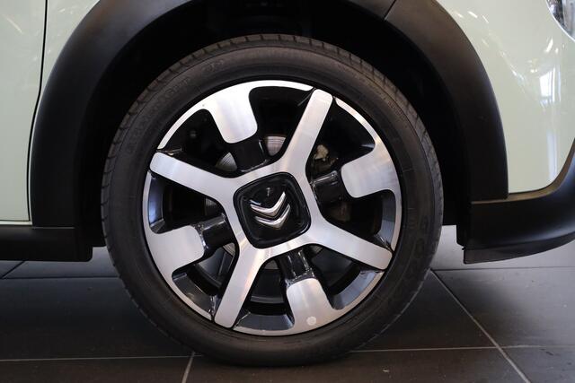 Citroen C3 PT 82 Shine 17" | Camera | Carplay/AndroidAuto