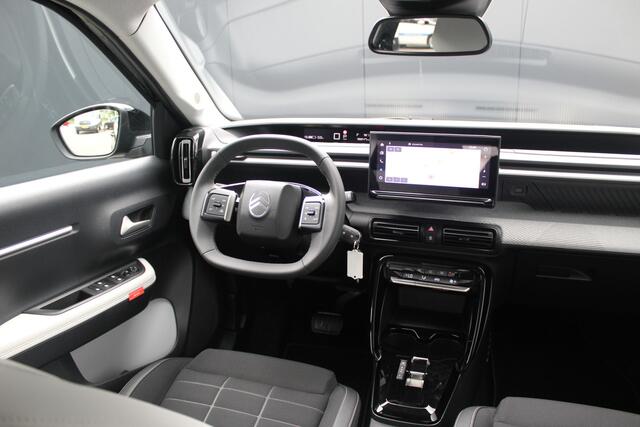 Citroen C3 Ë-C3 Max 113pk 44 kWh | Incl. 12 maanden garantie | Cruise control | Bluetooth | Apple Carplay/ Android Auto | Climate control | Parkeersensoren | Parkeercamera | Navigatie |