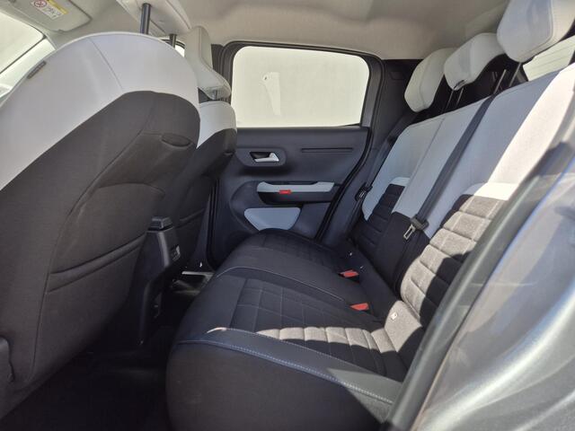 Citroen C3 Ë-C3 Max 113pk 44 kWh / SOH 99% / Fabrieksgarantie tot 05-2027 / CCS snelladen / Achteruitrijcamera / Navigatie / Cruise control / Draadloze telefoon lader / Apple Carplay Android Auto / Climate control / Elektrische ramen voor en achter /