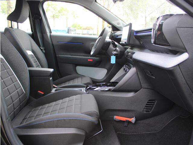 Citroen C3 Ë-C3 Plus 113pk Comfort Range 44 kWh | Navi / Airco / Cruise