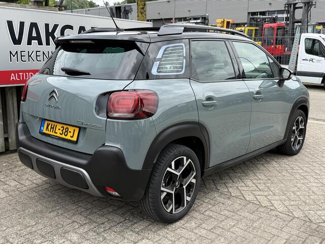 Citroen C3 Aircross 1.2 PureTech Shine 16"/Panoramadak/Leder/Stoelverwarming/Camera/Navigatie/Apple Carplay & Android Auto