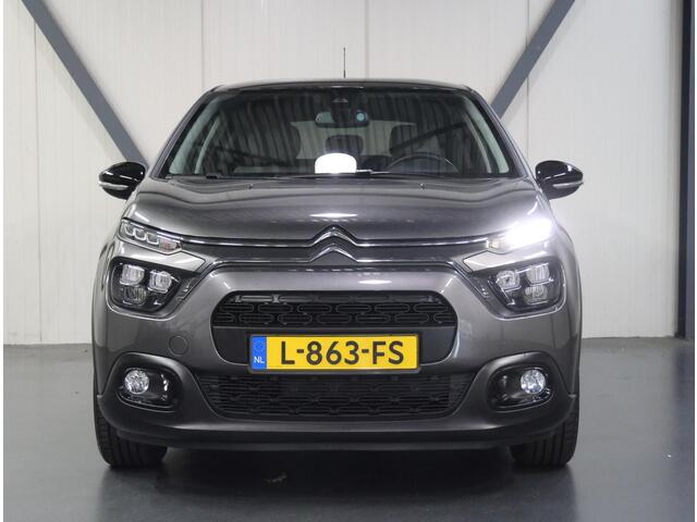 Citroen C3 110PK Shine | 1ste eigenaar | Camera | Armsteun | AppleCarPlay/AndroidAuto | Climate control | Cruise Control | AUTOMAAT | Navigatie | 17"LMV | Isofix | Privacy Glass | Parkeersensoren | Two-Tone |