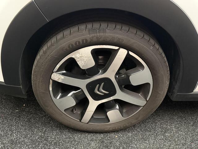 Citroen C3 1.2 PureTech S&S Shine Camera Trekhaak Dealer Onderhouden