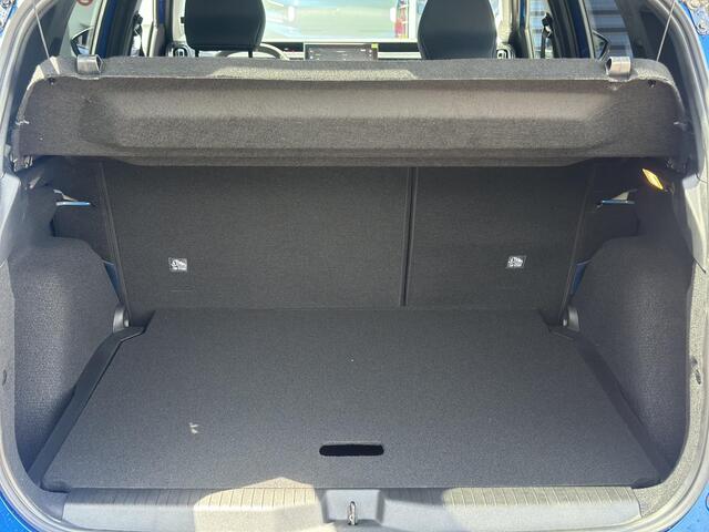 Citroen C3 Aircross 1.2 Hybrid 145pk Collection | Climate Control | Parkeercamera/-sensoren | Comfort Seats | Keyless Entry/Start | DAB | Apple Carplay/Android Auto |