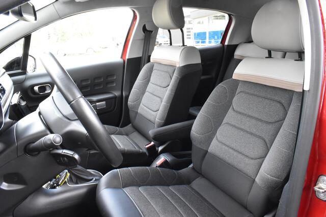 Citroen C3 PureTech 110 EAT6 Shine | Automaat | Navigatie | Airco | 4 seizoenenbanden | Camera achter |