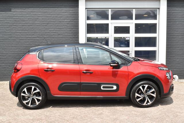 Citroen C3 PureTech 110 EAT6 Shine | Automaat | Navigatie | Airco | 4 seizoenenbanden | Camera achter |