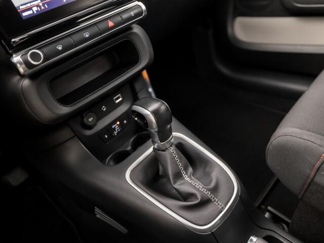 Citroen C3 1.2 PureTech S&S Shine Automaat (APPLE CARPLAY, GROOT NAVI, CAMERA, GETINT GLAS, SPORTSTOELEN, LM VELGEN, CRUISE, NIEUWE APK, NIEUWSTAAT)