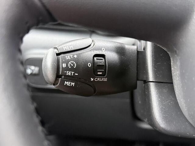 Citroen C3 1.2 Turbo 110PK Shine Camera/Nav/H.Leder/CarPlay/ 4S.Banden/Ecc/Cruise/Led