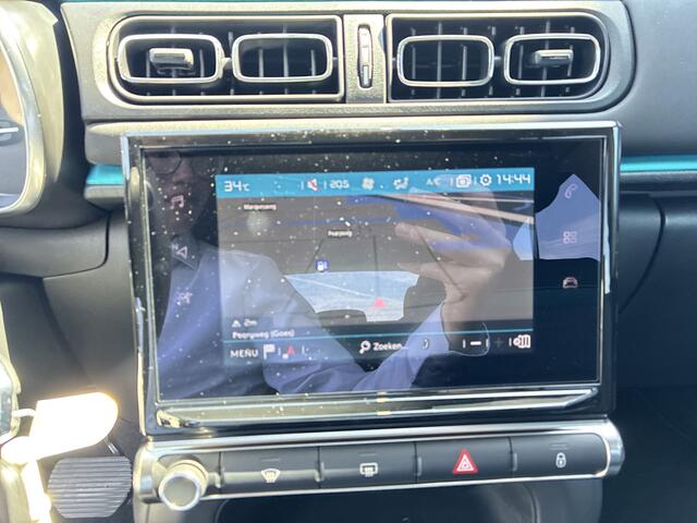 Citroen C3 1.2 PureTech Feel Edition | Automaat | Navigatie | Parkeersensoren | Camera | Dodehoek Detectie | Lichtmetalen velgen | Climate Control Onderweg-naar-dealer