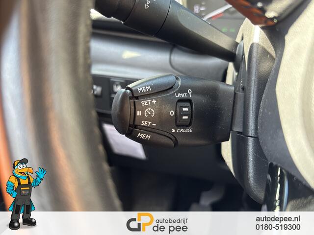 Citroen C3 1.2 PureTech S&S Shine GARANTIE/CLIMA/CRUISE/CAMERA/PDC/LICHTMETAAL rijklaarprijs!