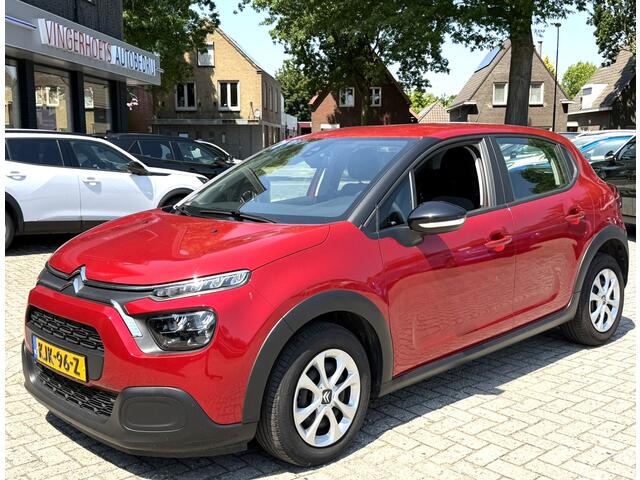 Citroen C3 Benzine 82 Pk 5-Deurs * Airco * Cruise Control * Parkeersensoren * DAB Radio * Bluetooth * Vingerhoets; Vierde Generatie Eersteklas Service. Al meer dan 100 jaar een begrip in de Brabantse Kempen