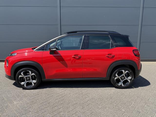 Citroen C3 Aircross 110pk Shine (Trekhaak - Camera - Keyless Entry - Parkeersensoren V+A - Grip Controle - 17"incl 4S - Hifi - Dodehoekdetectie - Draadloos Laden)