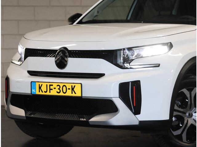 Citroen C3 Aircross 1.2 Hybrid 145PK Plus | 1ste eigenaar | AppleCarplay/AndroidAuto | Armsteun | LED | Camera | Climate Control | Cruise Control | Isofix | Privacy Glass | Parkeersensoren | DAB Radio |