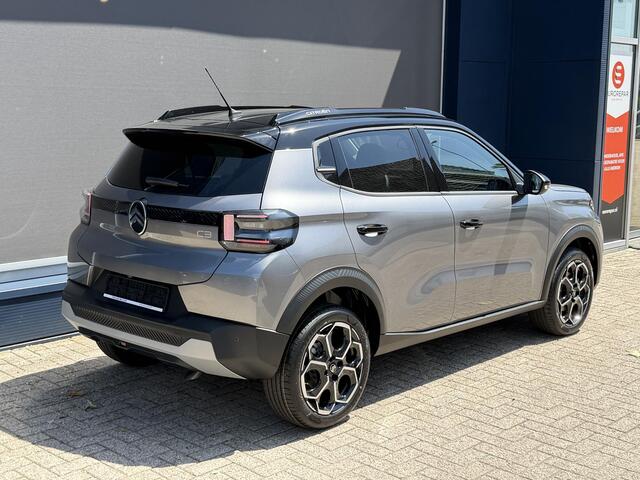 Citroen C3 1.2 Hybrid 110pk Max Automaat | Nieuwe Auto | Tot 8 Jaar Garantie | Advanced Comfort Stoelen | Full LED Verlichting | Navigatie | Camera | Hoge Zitpositie | Parkeersensoren | Hybride Rijden Zonder Stekker | Two-Tone | Lichtmetalen Velgen |