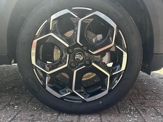 Citroen C3 1.2 Hybrid 110pk Max | Apple carplay/Android auto | Navigatie | Bluetooth | Parkeercamera | Comfortstoelen | Cruise control | Lichtmetalen velgen 17'' |