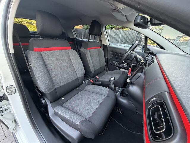 Citroen C3 1.2 PureTech Shine | Apple CarPlay | Camera | Climate Control | 17"